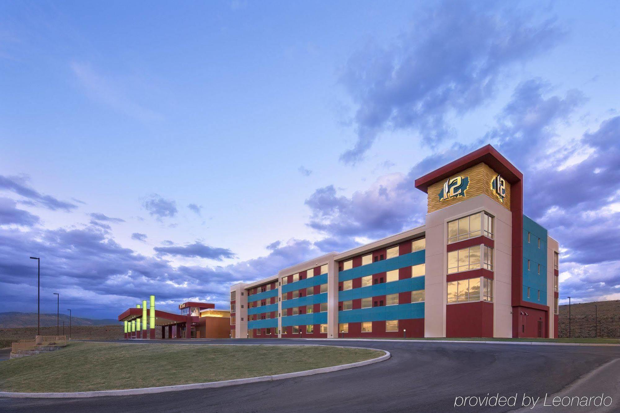 12 Tribes Resort Casino Omak Exterior photo
